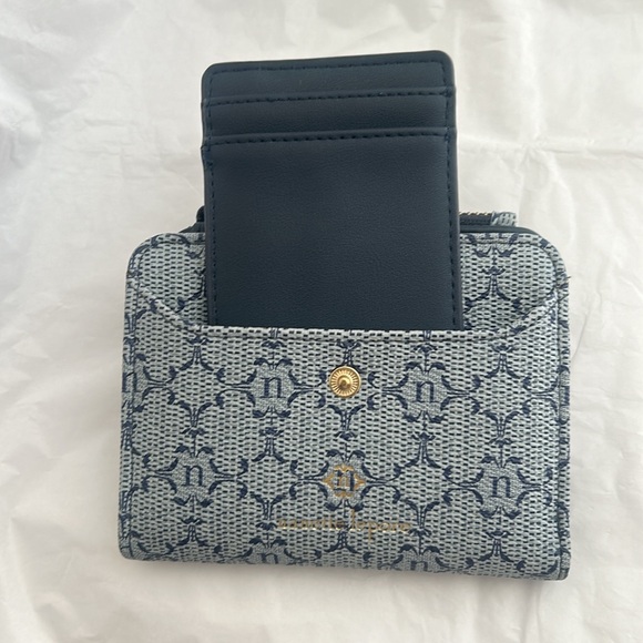 Nanette Lepore Wallet Blue With Removable Card Case - Picture 6 of 9
